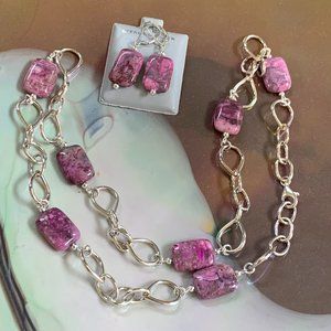 NWOT Silver Stone Necklace with Matching Earrings